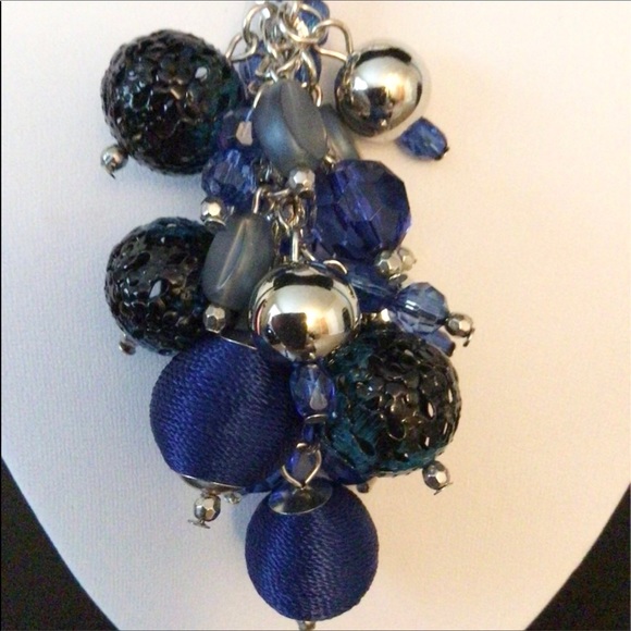 Firstmeet. NWT. Long Burgundy Gold Necklace. - Picture 6 of 15